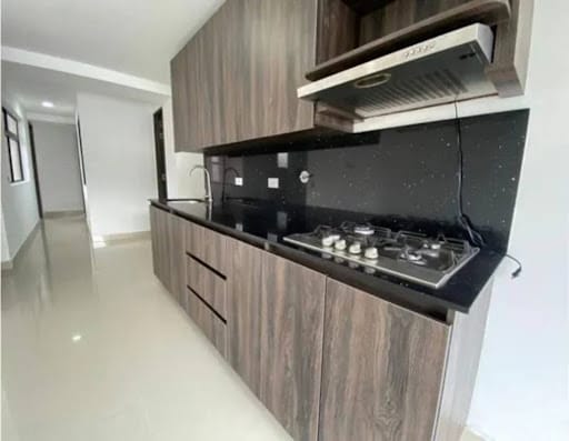Apartamento de 3 alcobas en arriendo en Simon Bolivar, Medellín, 80 m² · foto 2 de 16