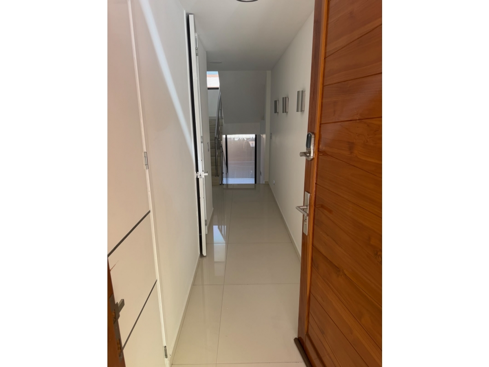 Casa en venta en Avenida 30 De Agosto, Pereira · foto 9 de 19