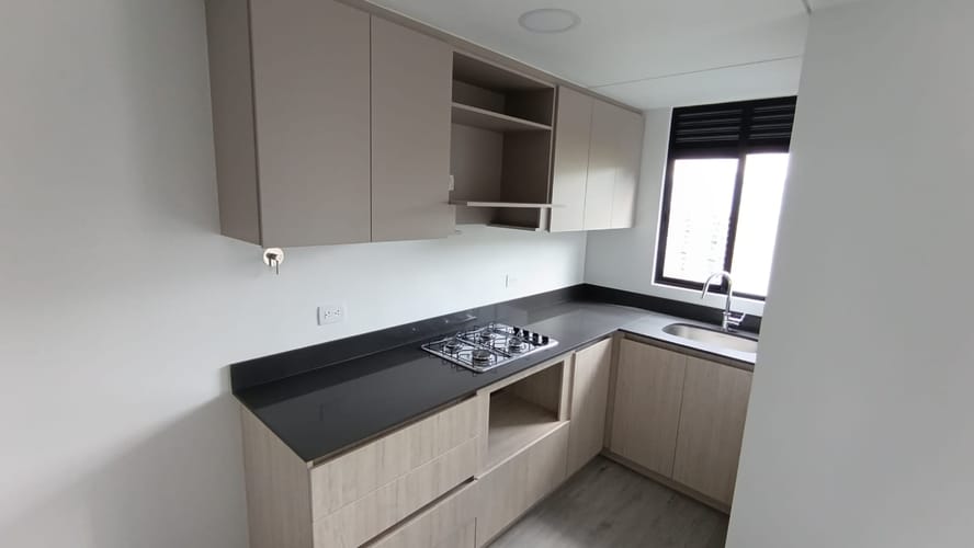 Apartamento de 3 alcobas en venta en Asomadera No.2, Medellín, 71 m² · foto 5 de 15