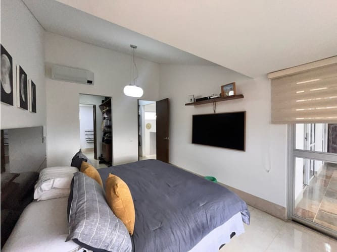Casa de 3 alcobas en venta en Alfaguara, Jamundí, 240 m² · foto 11 de 24