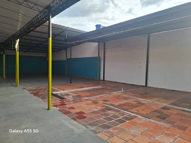 Bodega en arriendo en Ruitoque, Piedecuesta, 1000 m² · foto 7 de 14