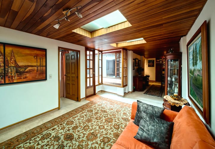 Apartamento de 3 alcobas en venta en Chicó Reservado, Bogotá, 100 m² · foto 5 de 16