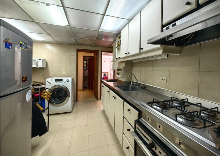 Apartamento de 3 alcobas en venta en Chicó Reservado, Bogotá, 100 m² · foto 6 de 16