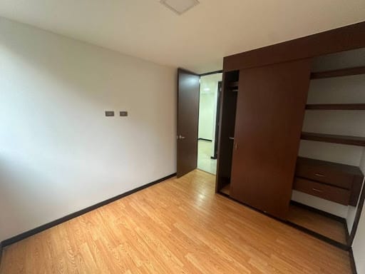Apartamento de 3 alcobas en arriendo en Pontevedra, Envigado, 78 m² · foto 14 de 18