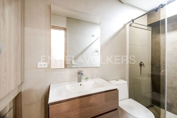 Casa de 3 alcobas en venta en Pontevedra, Bogotá, 310 m² · foto 17 de 20