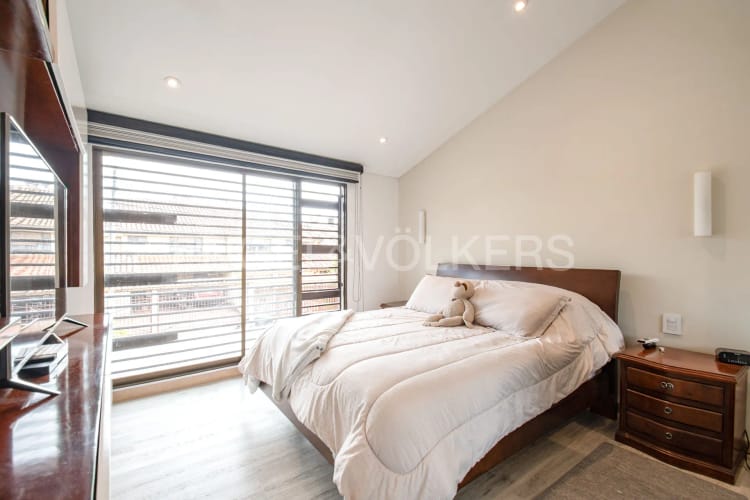 Casa de 3 alcobas en venta en Pontevedra, Bogotá, 310 m² · foto 11 de 20