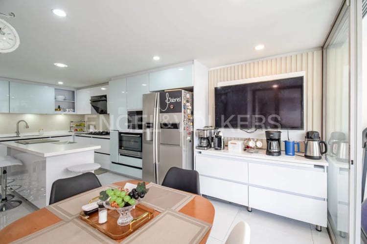 Casa de 3 alcobas en venta en Pontevedra, Bogotá, 310 m² · foto 6 de 20