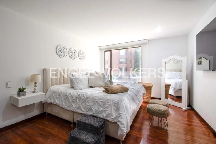 Apartamento de 3 alcobas en venta en Chicó Reservado, Bogotá, 187 m² · foto 12 de 17