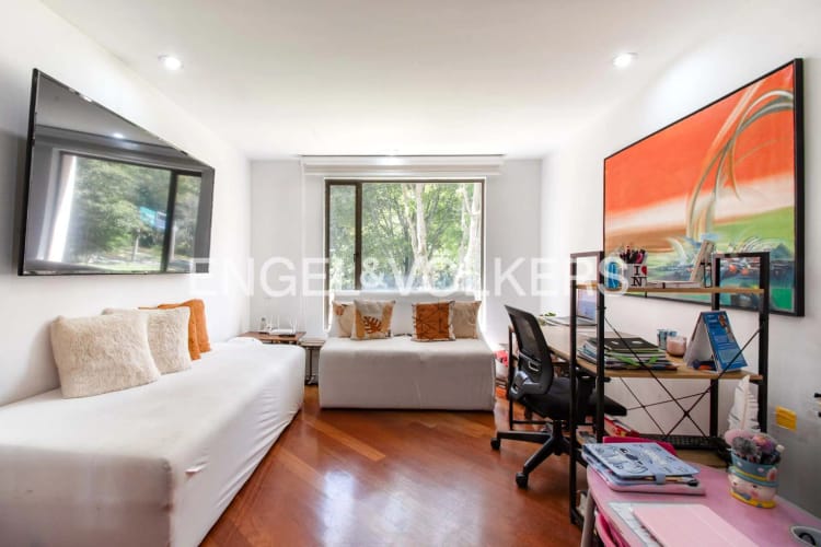Apartamento de 3 alcobas en venta en Chicó Reservado, Bogotá, 187 m² · foto 7 de 17