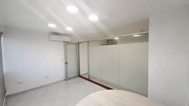 Consultorio en venta en Santa Monica, Cali, 41 m² · foto 12 de 22