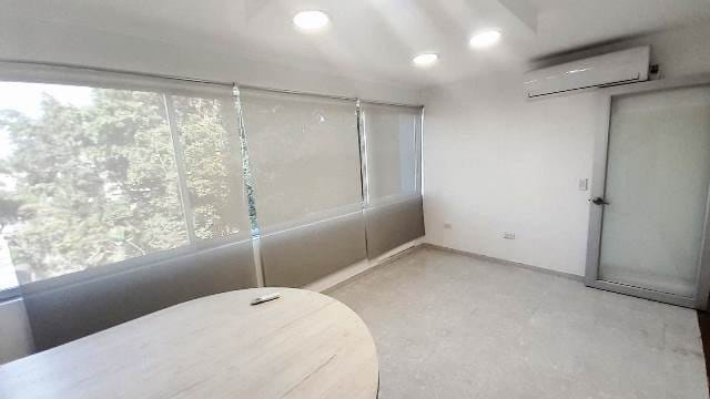 Consultorio en venta en Santa Monica, Cali, 41 m² · foto 15 de 22