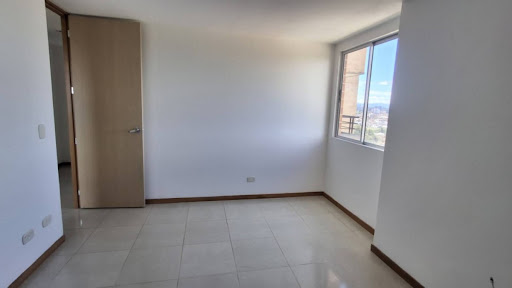 Apartamento en arriendo en Los Colegios, Rionegro · foto 4 de 10