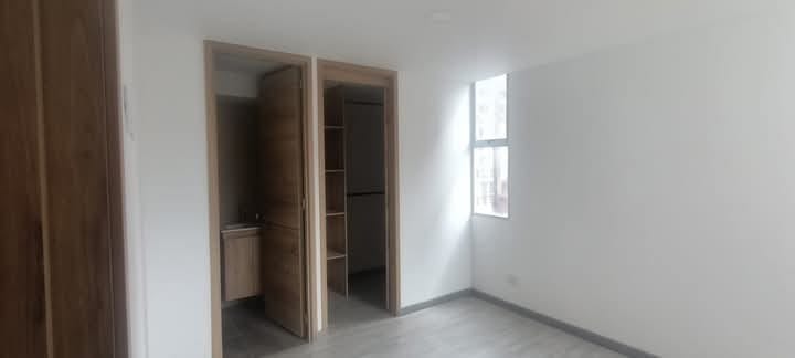 Apartamento de 3 alcobas en venta en La Prosperidad, Madrid, 63 m² · foto 4 de 24