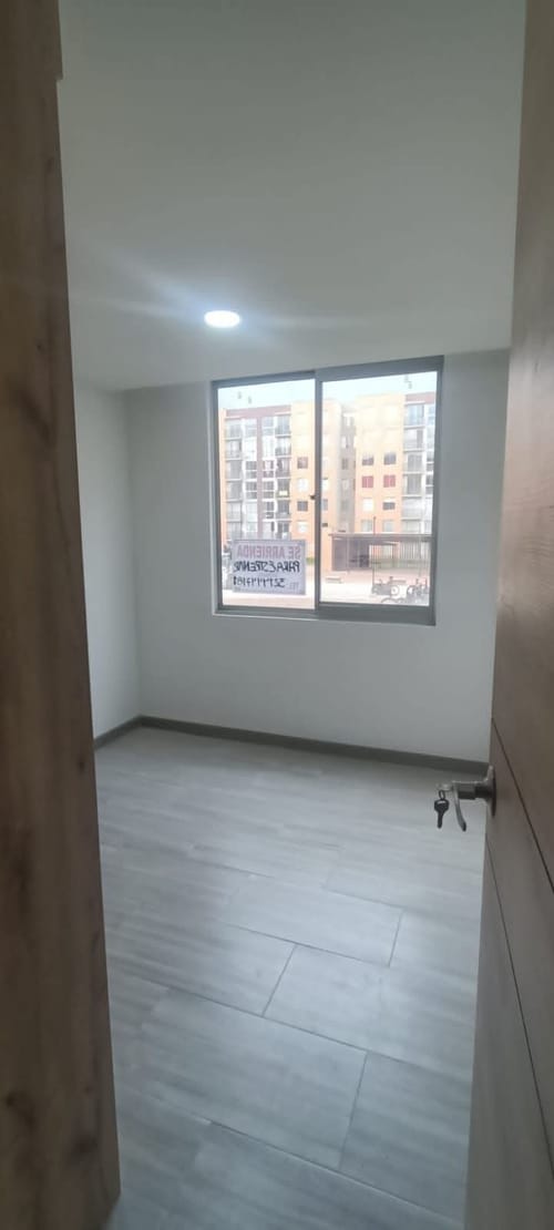 Apartamento de 3 alcobas en venta en La Prosperidad, Madrid, 63 m² · foto 10 de 24