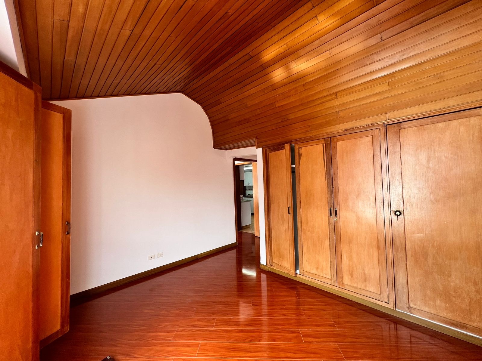 Apartamento en arriendo en Santa Barbara, Bogotá · foto 11 de 16