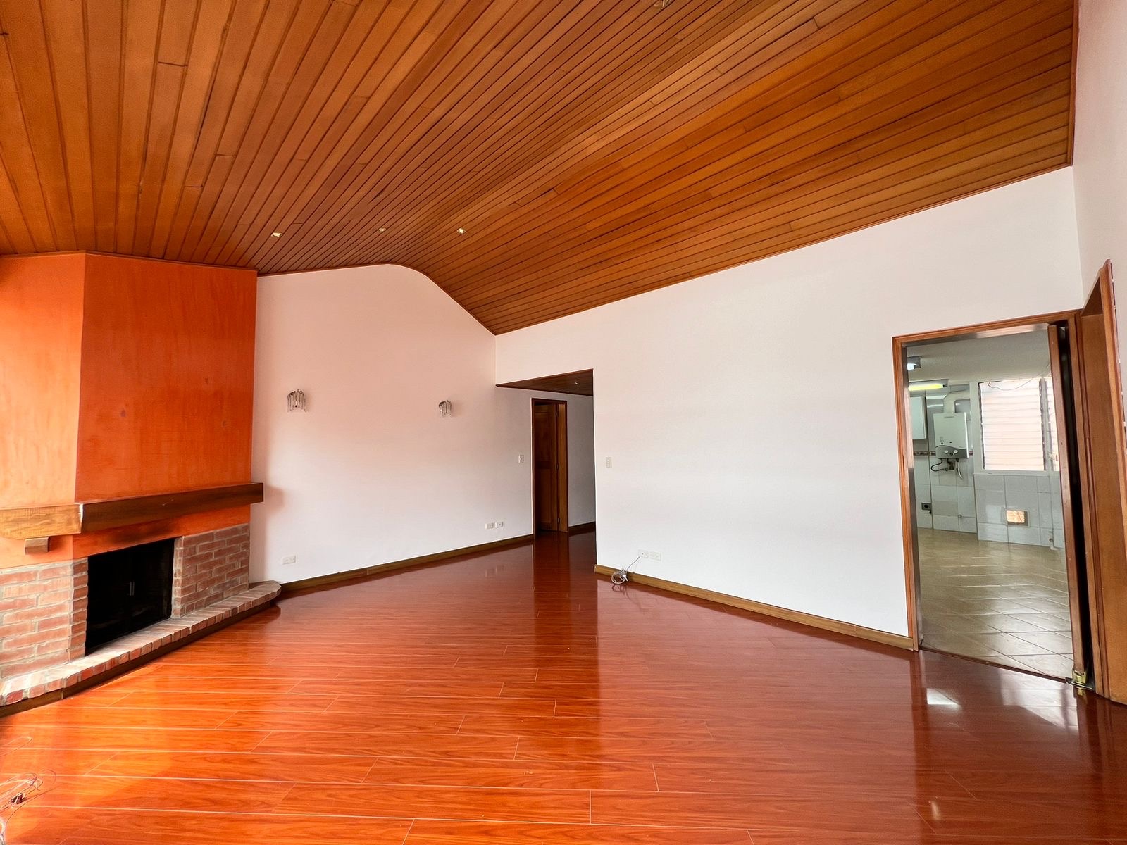 Apartamento en arriendo en Santa Barbara, Bogotá · foto 10 de 16