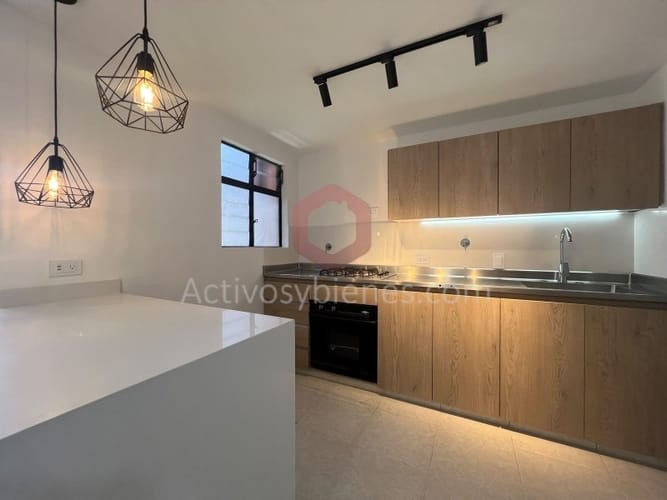 Apartamento de 2 alcobas en arriendo en Santa María De Los Ángeles, Medellín, 65 m² · foto 2 de 14