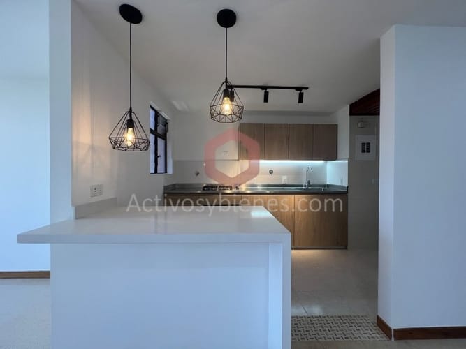 Apartamento de 2 alcobas en arriendo en Santa María De Los Ángeles, Medellín, 65 m² · foto 3 de 14