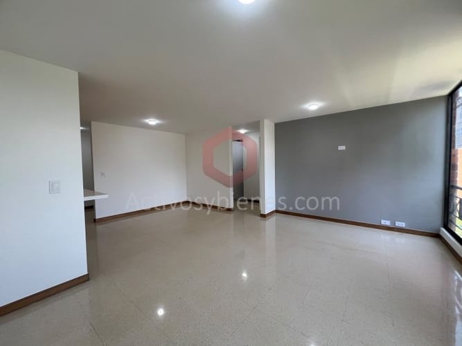 Apartamento de 2 alcobas en arriendo en Santa María De Los Ángeles, Medellín, 65 m² · foto 7 de 14