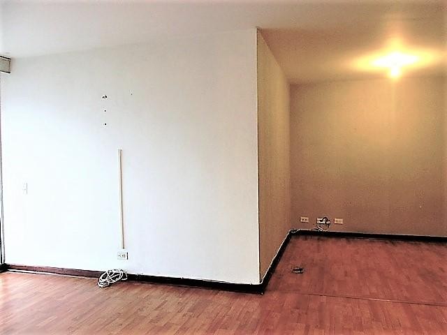 Apartamento en venta en El Poblado, Medellín · foto 5 de 12