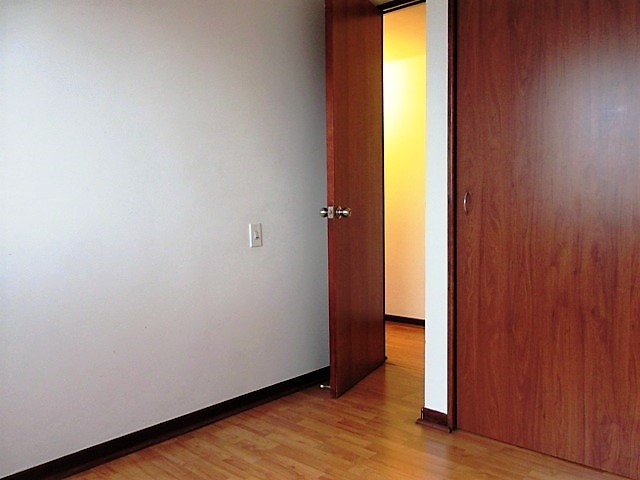 Apartamento en venta en El Poblado, Medellín · foto 8 de 12