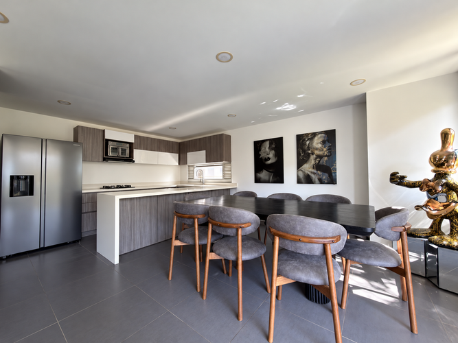 Apartamento en venta en Castropol, Medellín · foto 2 de 11