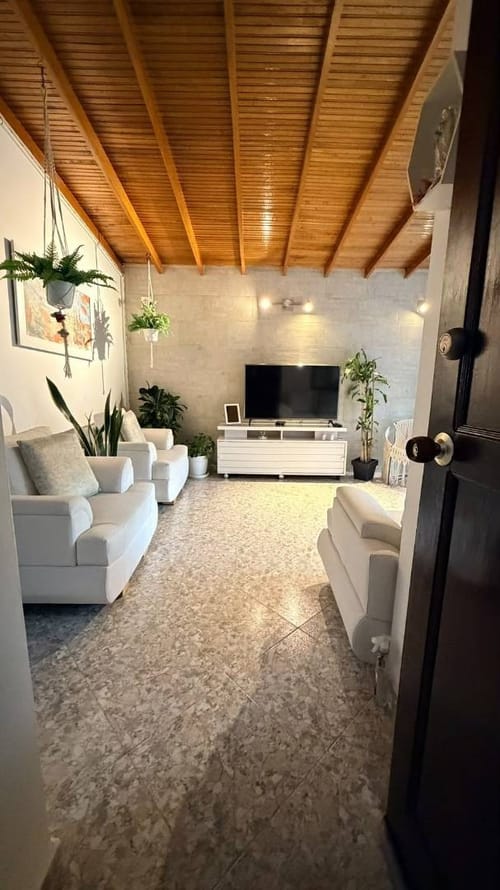 Apartamento de 2 alcobas en arriendo en Calasanz, Medellín, 75 m² · foto 6 de 24