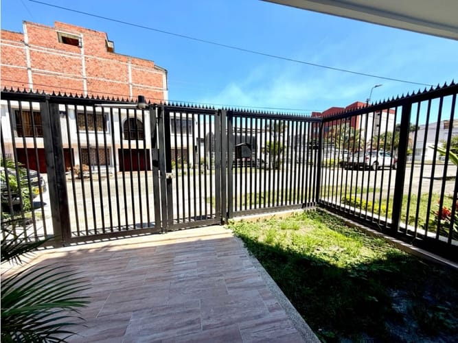 Casa de 6 alcobas en venta en Las Mercedes, Palmira, 300 m² · foto 4 de 24