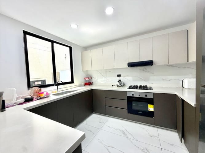 Casa de 6 alcobas en venta en Las Mercedes, Palmira, 300 m² · foto 8 de 24