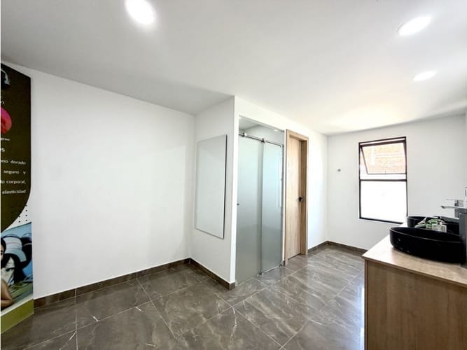 Casa de 6 alcobas en venta en Las Mercedes, Palmira, 300 m² · foto 15 de 24