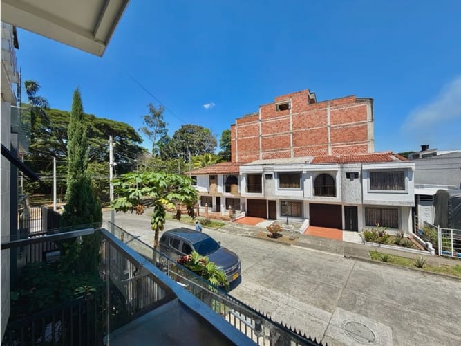 Casa de 6 alcobas en venta en Las Mercedes, Palmira, 300 m² · foto 16 de 24