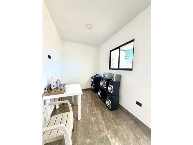 Casa de 6 alcobas en venta en Las Mercedes, Palmira, 300 m² · foto 21 de 24