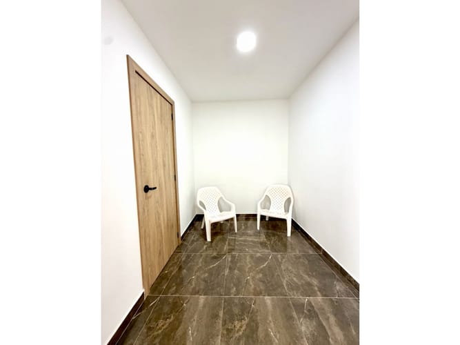 Casa de 6 alcobas en venta en Las Mercedes, Palmira, 300 m² · foto 23 de 24