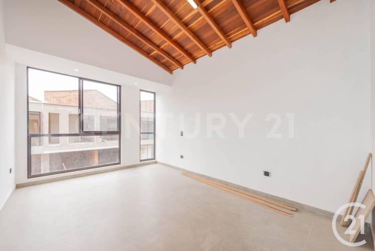 Apartamento de 3 alcobas en venta en Lomitas, La Ceja, 135 m² · foto 2 de 13
