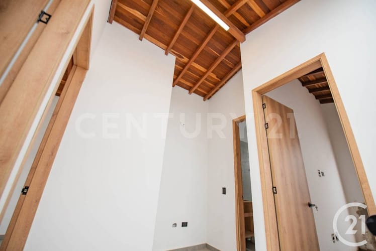 Apartamento de 3 alcobas en venta en Lomitas, La Ceja, 135 m² · foto 8 de 13