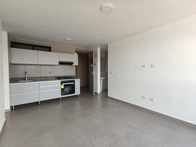 Apartamento de 2 alcobas en venta en San Antonio Del Carrizal, Girón, 48 m² · foto 5 de 14