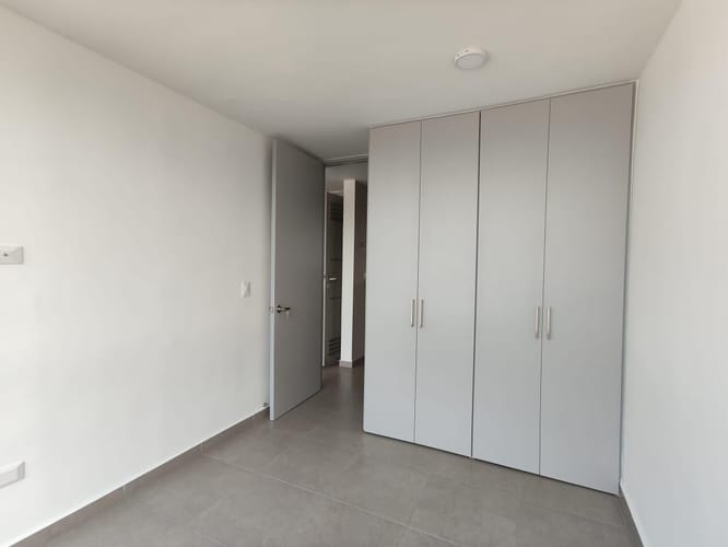 Apartamento de 2 alcobas en venta en San Antonio Del Carrizal, Girón, 48 m² · foto 9 de 14
