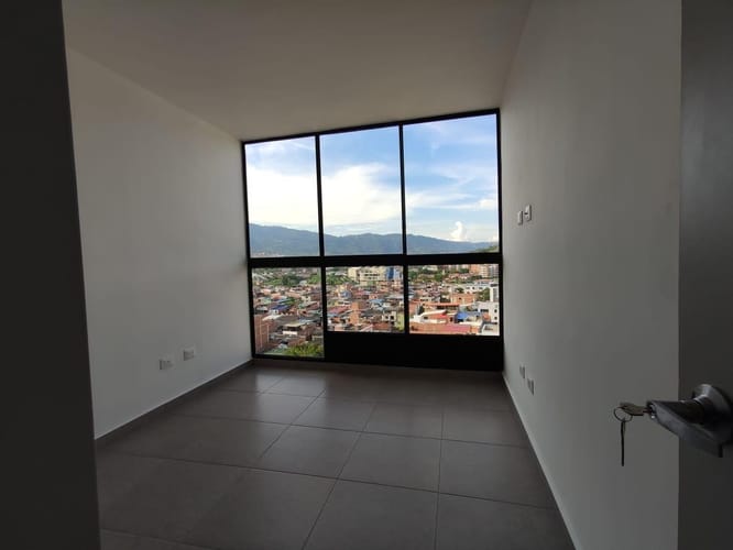 Apartamento de 2 alcobas en venta en San Antonio Del Carrizal, Girón, 48 m² · foto 3 de 14
