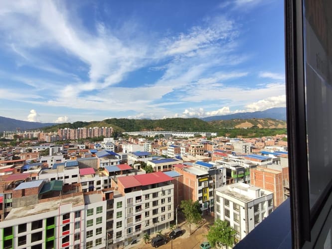Apartamento de 2 alcobas en venta en San Antonio Del Carrizal, Girón, 48 m² · foto 2 de 14