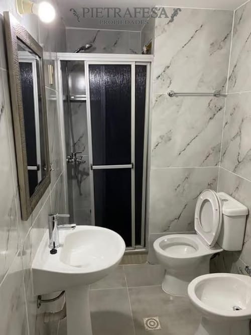 Apartamento en alquiler, 3 dormitorios, 1 baño, terraza. Cordón. · Foto 8