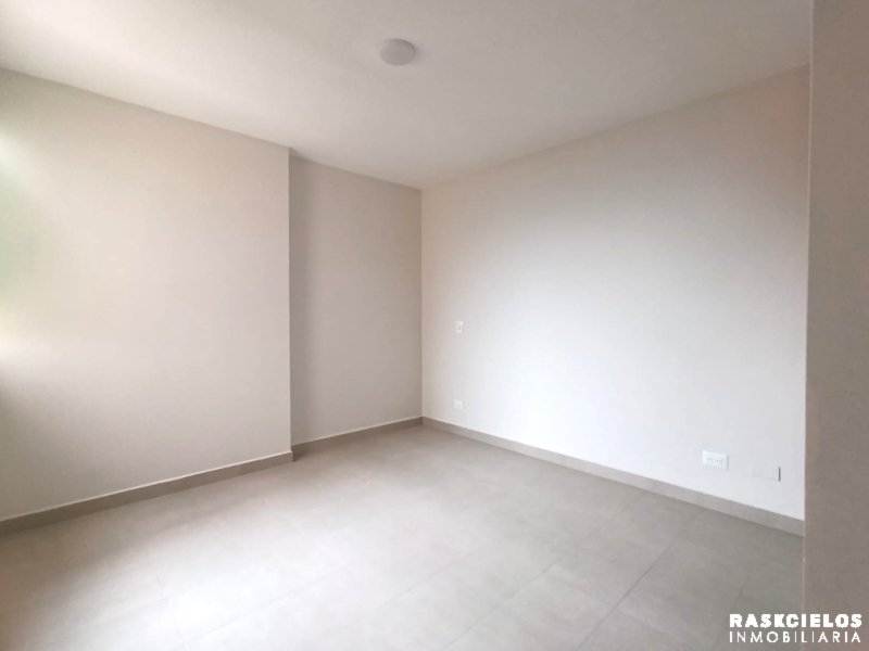 Apartamento en arriendo en El Poblado, Medellín · foto 5 de 10