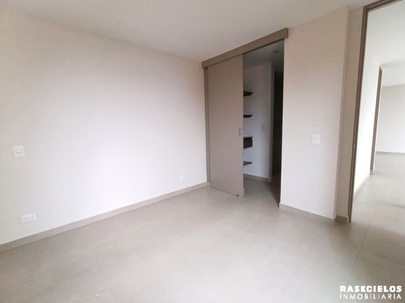 Apartamento en arriendo en El Poblado, Medellín · foto 6 de 10