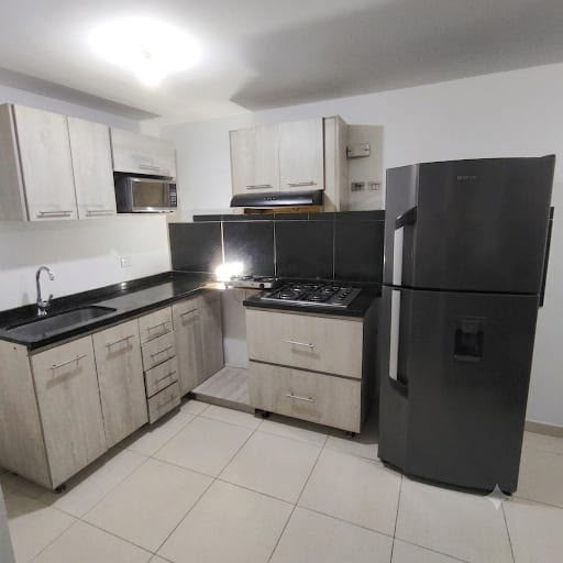 Apartamento en venta en Camparola, Itagüí · foto 5 de 11