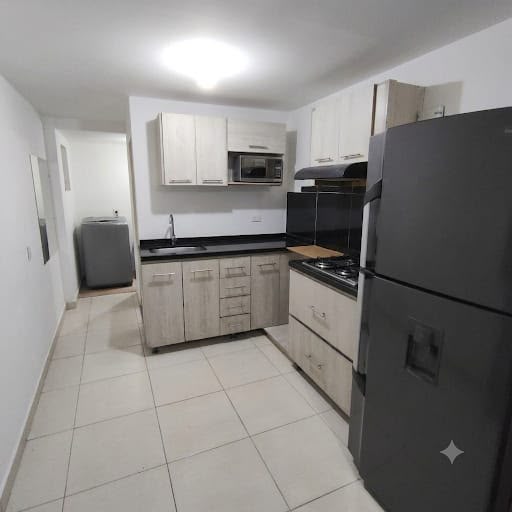 Apartamento en venta en Camparola, Itagüí · foto 6 de 11