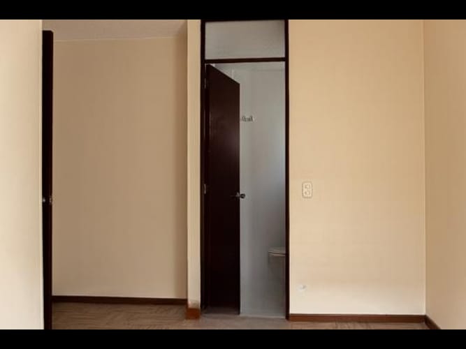 Apartamento en venta en Rodesia, Bogotá · foto 9 de 16