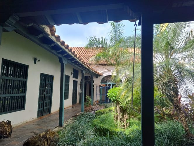 Casa de 4 alcobas en arriendo en Cartagena De Indias, Cartagena, 338 m² · foto 9 de 17