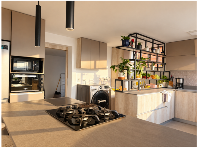 Apartamento de 3 alcobas en venta en Las Lomas, Medellín, 254 m² · foto 9 de 11