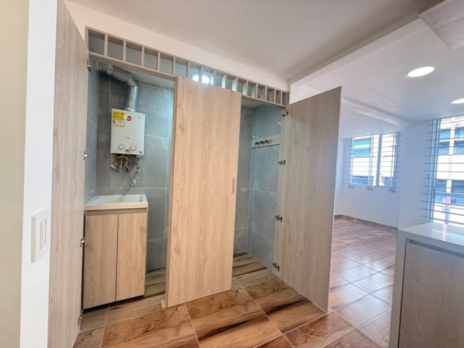 Apartaestudio en arriendo en Santa Barbara Centro, Bogotá, 35 m² · foto 5 de 16