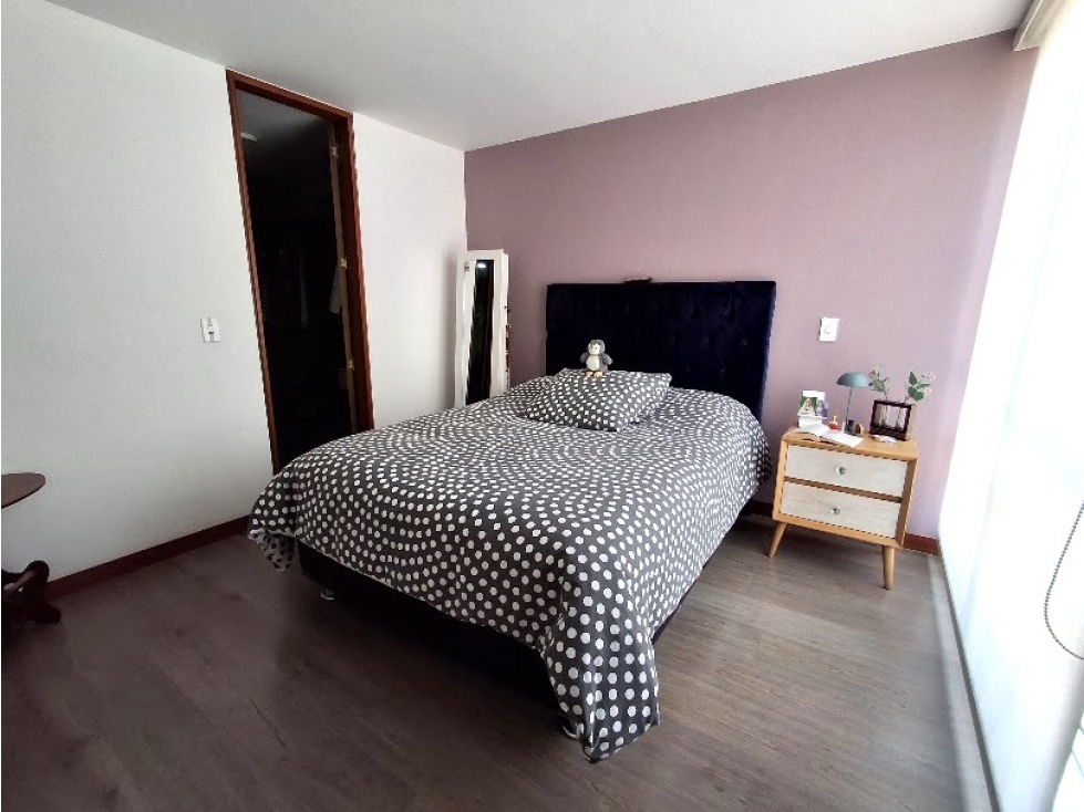 Apartamento en venta en Pontevedra, Bogotá · foto 8 de 20