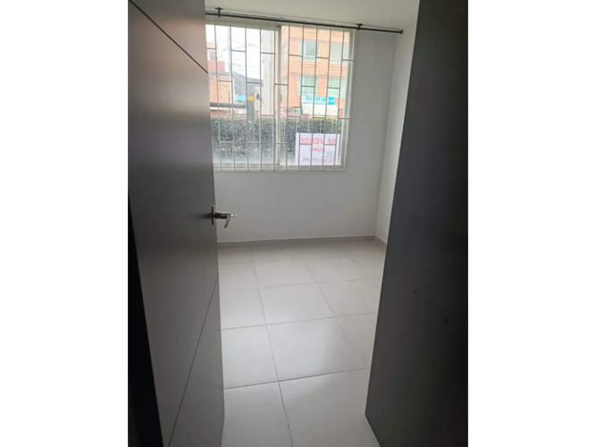 Apartamento de 3 alcobas en venta en Bogotá, 47 m² · foto 9 de 24